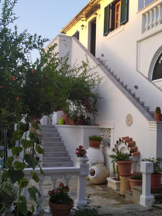 Condillia II Hotel Spetses Town Exterior photo