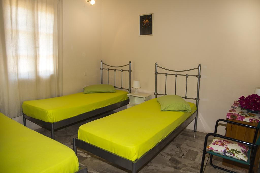 Condillia II Hotel Spetses Town Exterior photo